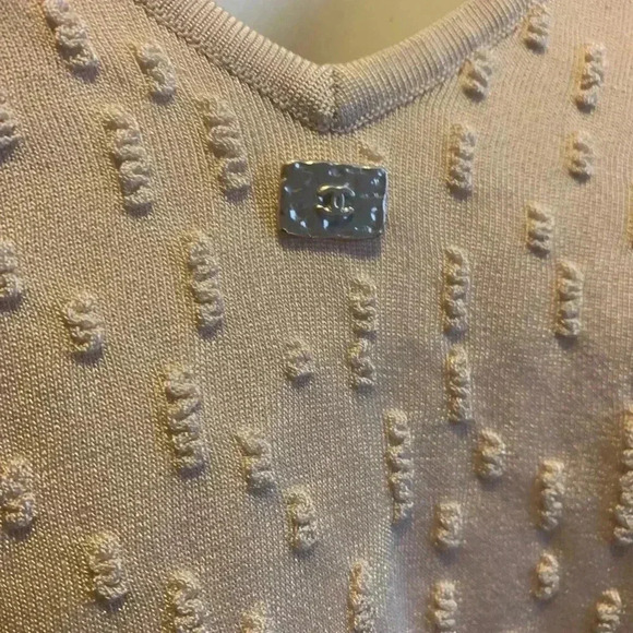 Chanel - Picture 10 of 10